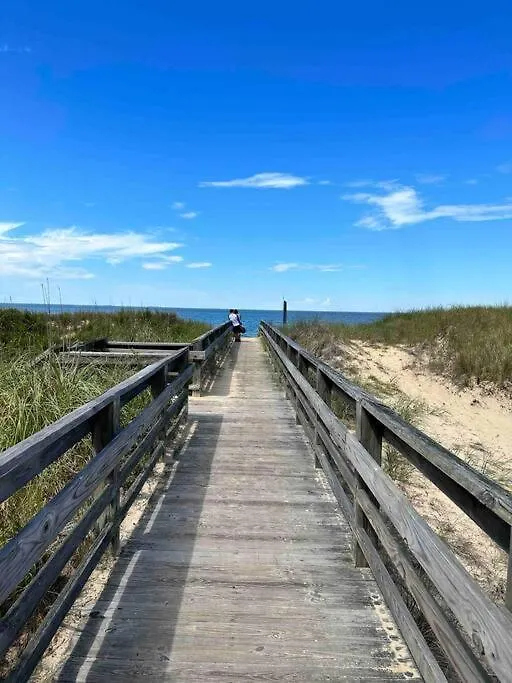 Captain'S Quarters Norfolk 0*,  United States